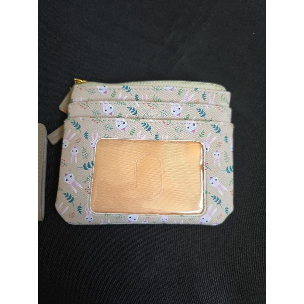 Buxton Coin Purse Card Holder Rabbits Tan White